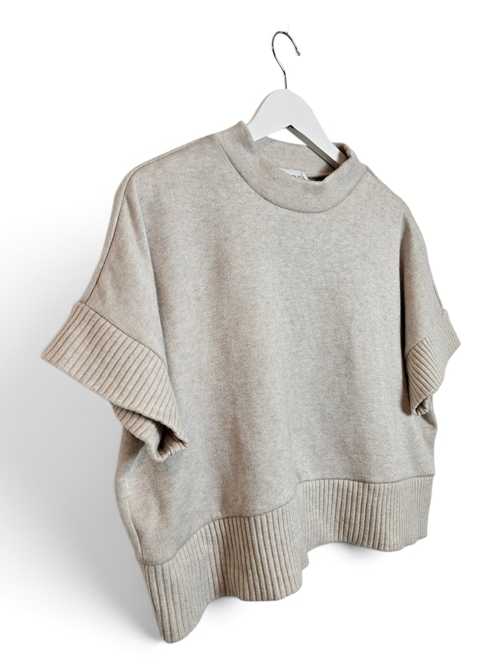 Flynn. Cropped Knit Sweater Women's Small Mock Neck Boxy Drop Shoulder Ribbed